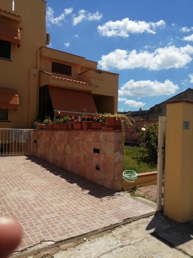 Hotel Domomea Quartu SantʼElena Exteriér fotografie