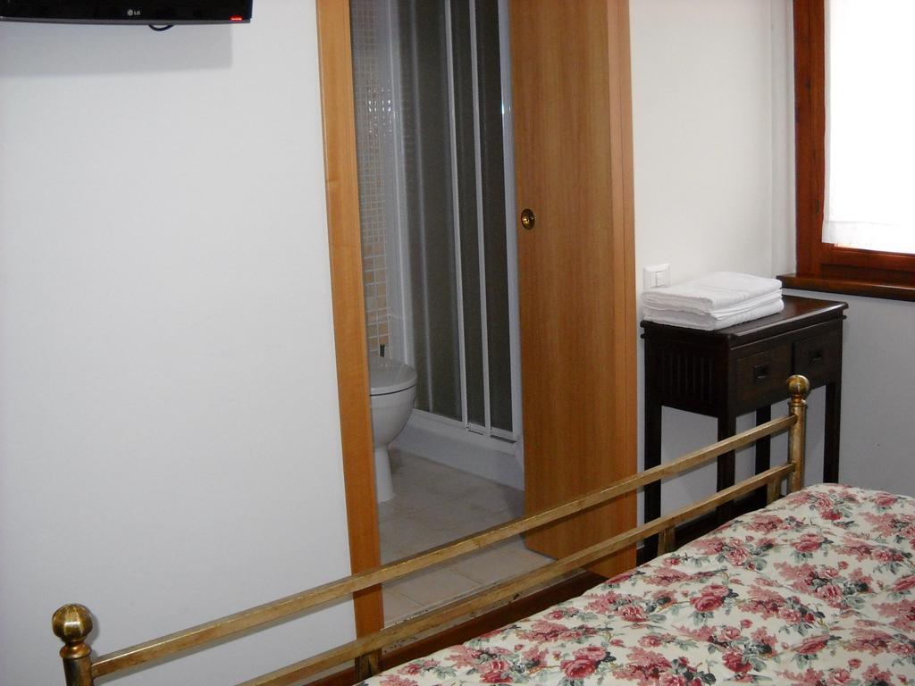 Hotel Domomea Quartu SantʼElena Pokoj fotografie